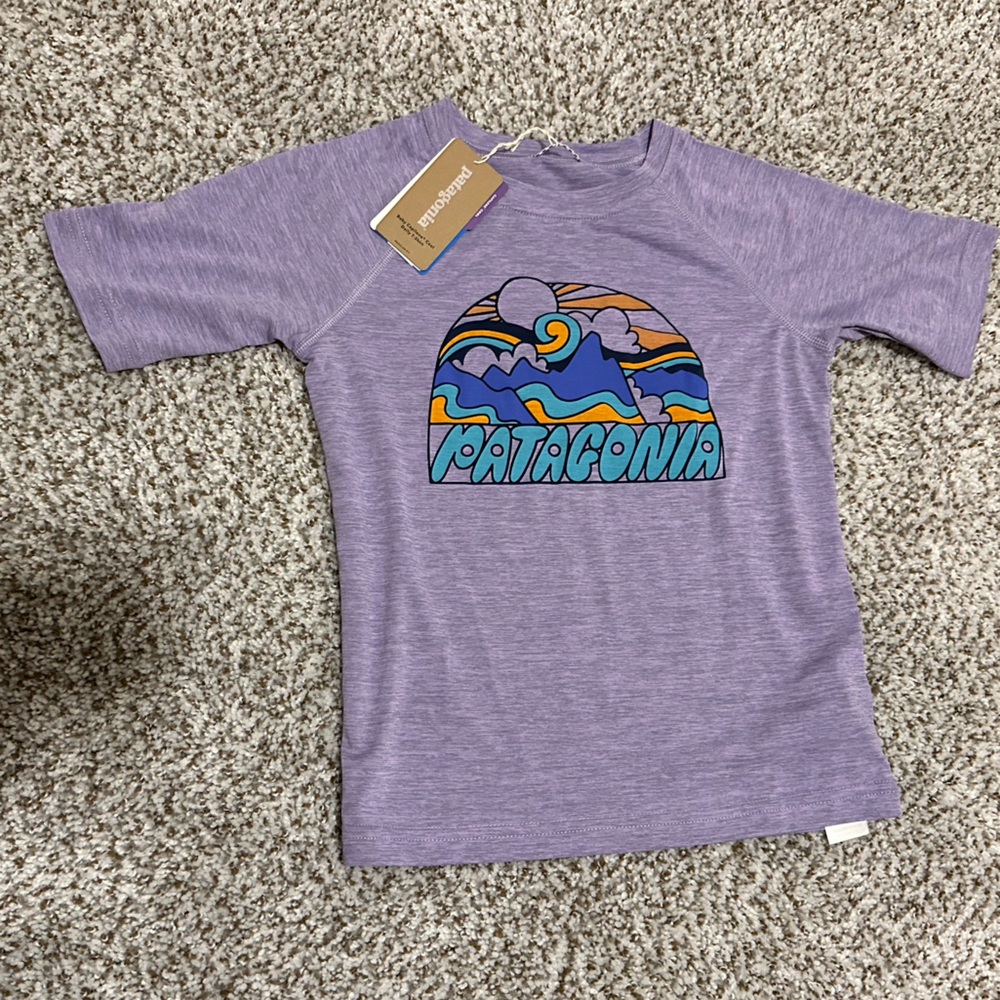 NWT Patagonia Caplilene tshirt
